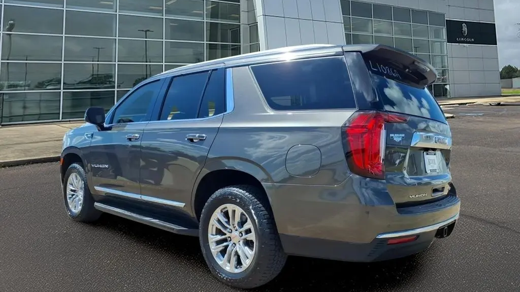 2021 GMC Yukon SLT