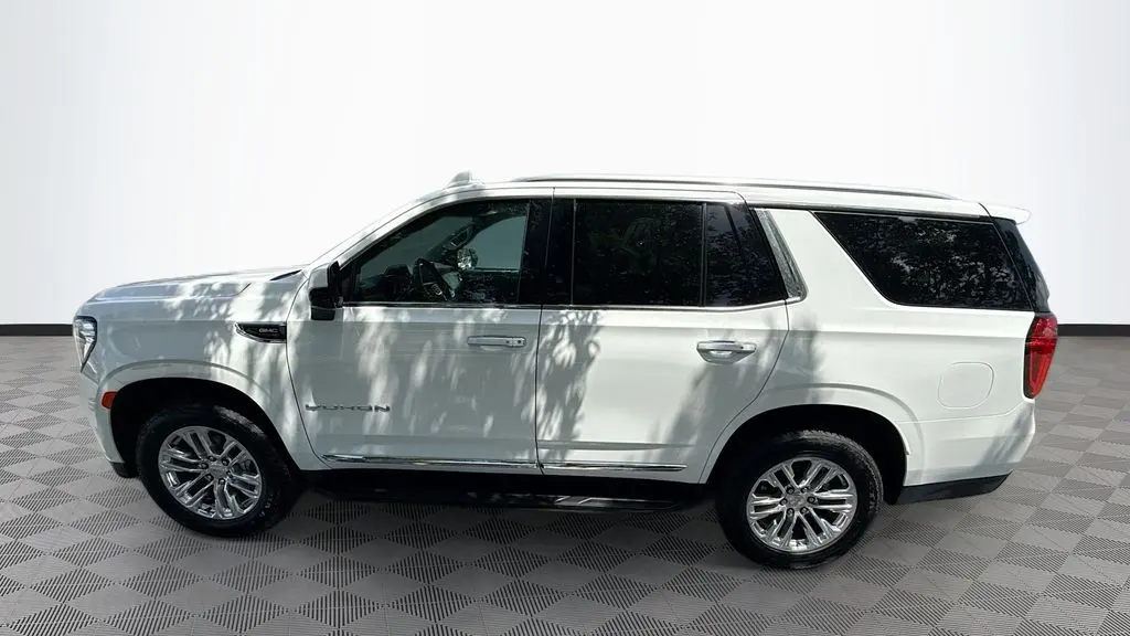 2024 GMC Yukon SLT