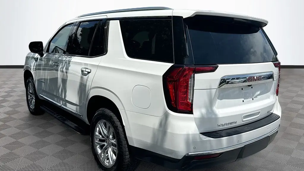 2024 GMC Yukon SLT