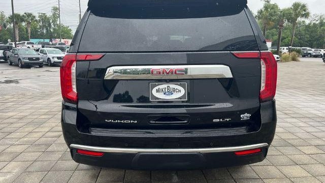 2023 GMC Yukon SLT