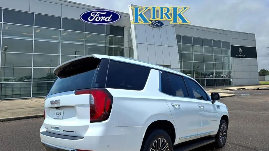2025 GMC Yukon Elevation