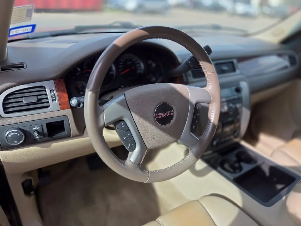 2012 GMC Yukon - $11,377