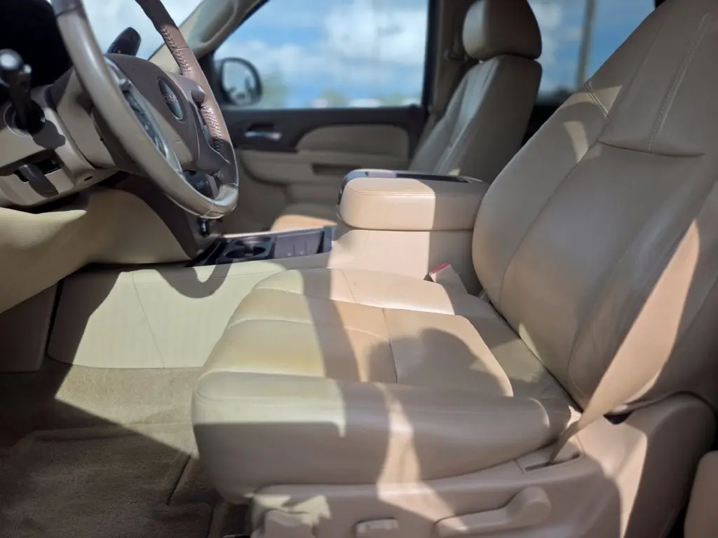2012 GMC Yukon - $11,377