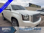 2015 Yukon Thumbnail 1