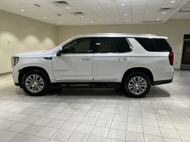 2021 GMC Yukon - $38,015
