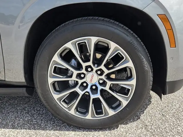 2026 GMC Yukon - $79,400