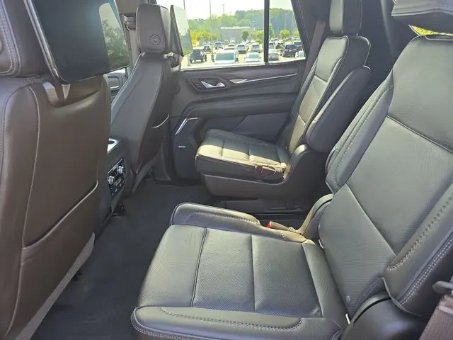 2021 GMC Yukon - $43,680