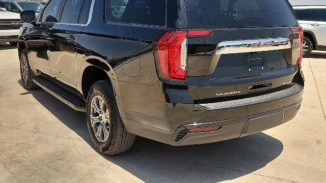 2023 GMC Yukon XL SLE