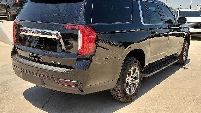 2023 GMC Yukon XL SLE