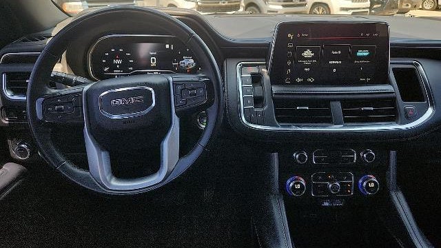 2023 GMC Yukon XL SLE
