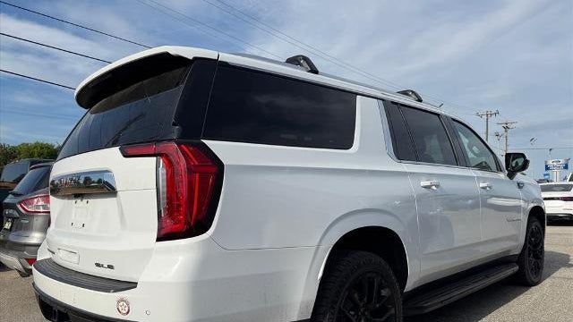 2022 GMC Yukon XL SLE