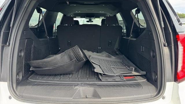 2022 GMC Yukon XL SLE