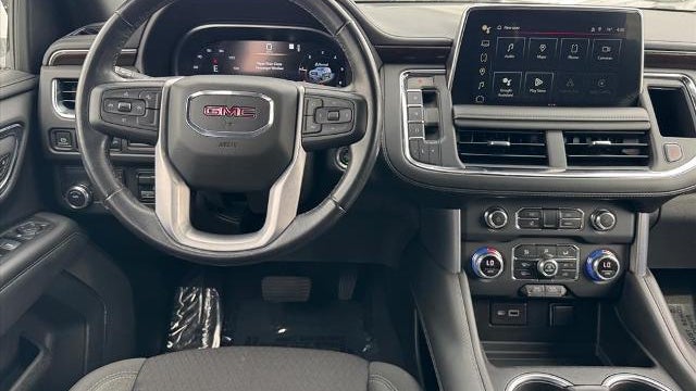 2022 GMC Yukon XL SLE