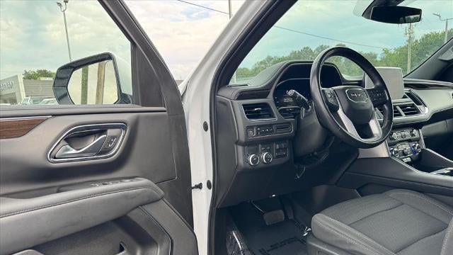 2022 GMC Yukon XL SLE