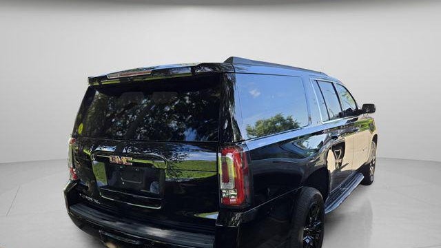 2020 GMC Yukon XL SLT