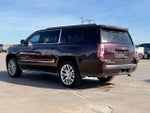 2017 Yukon XL Thumbnail 4