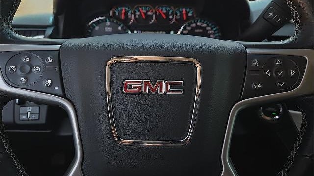 2020 GMC Yukon XL SLT