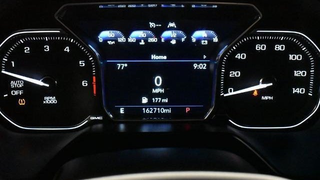 2021 GMC Yukon XL SLT