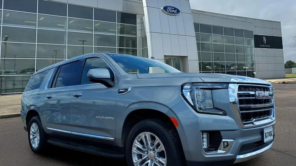 2024 GMC Yukon XL SLT
