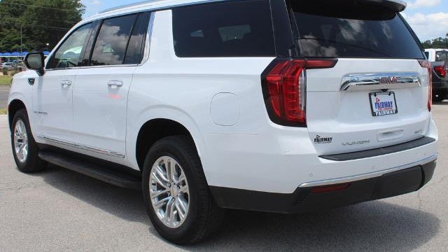 2024 GMC Yukon XL SLT