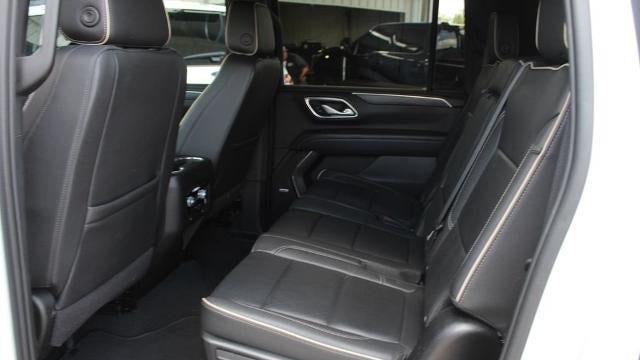 2024 GMC Yukon XL SLT