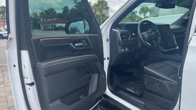 2025 GMC Yukon XL Elevation