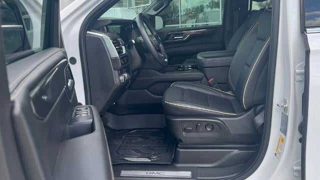 2025 GMC Yukon XL Elevation