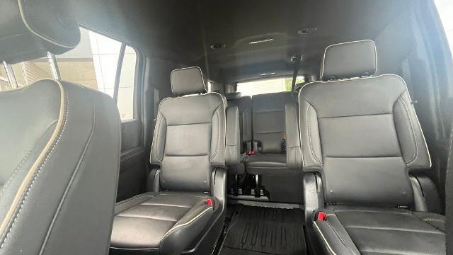 2025 GMC Yukon XL Elevation