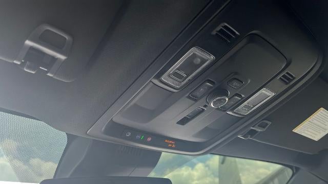 2025 GMC Yukon XL Elevation