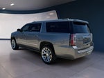 2019 Yukon XL Thumbnail 3
