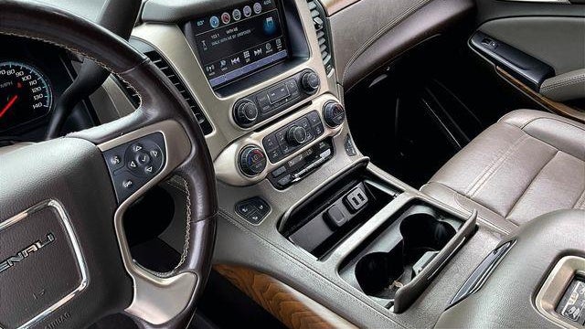 2020 GMC Yukon XL Denali