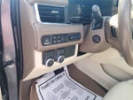 2022 Yukon XL Thumbnail 18