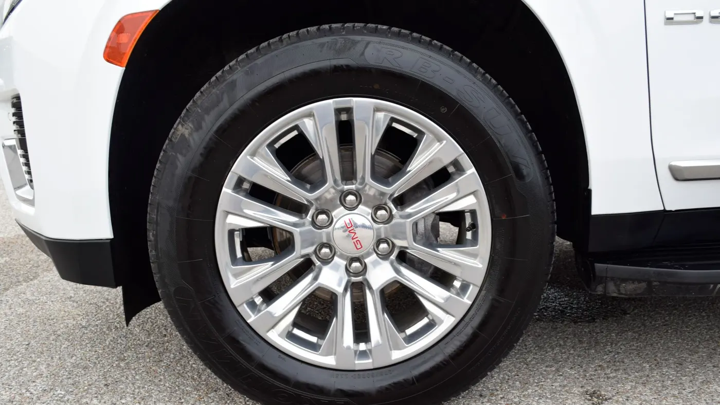 2024 GMC Yukon XL Denali