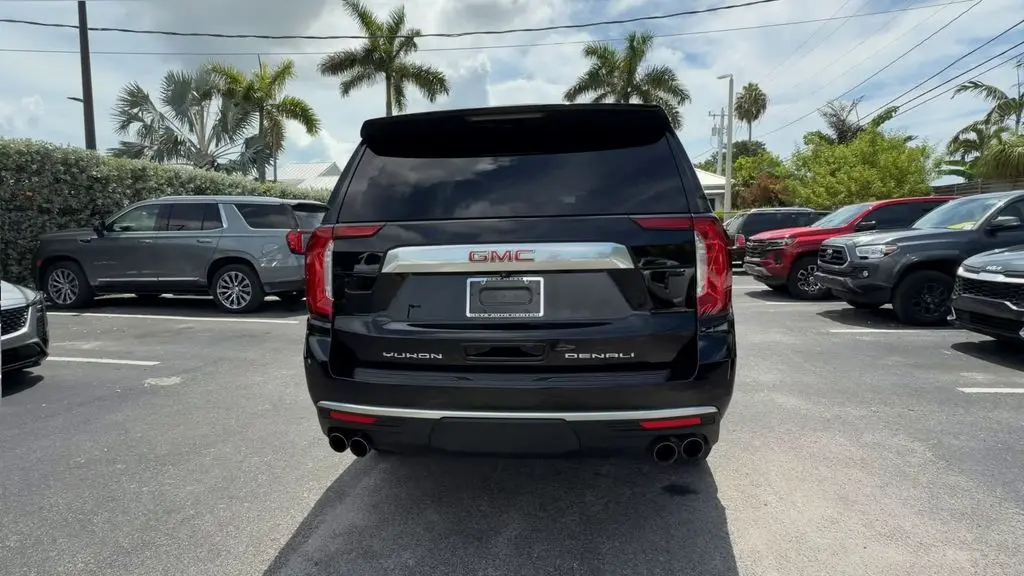 2022 GMC Yukon XL Denali