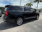 2022 Yukon XL Thumbnail 8