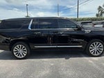 2022 Yukon XL Thumbnail 9