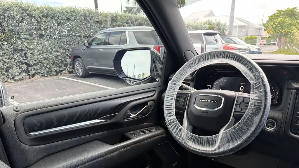 2022 GMC Yukon XL Denali
