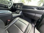 2022 Yukon XL Thumbnail 36