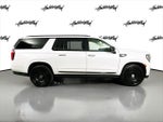 2023 Yukon XL Thumbnail 4