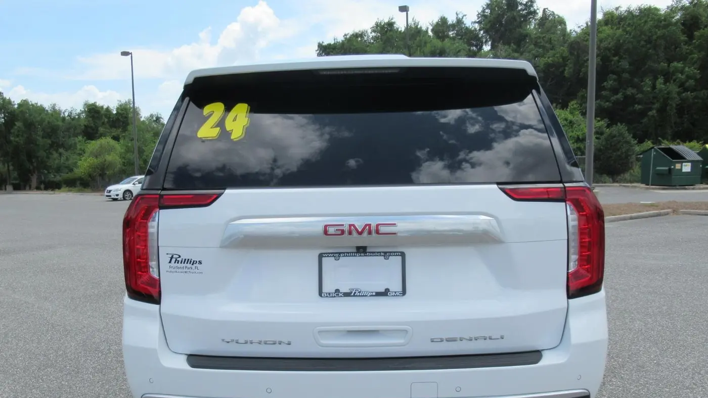 2024 GMC Yukon XL Denali