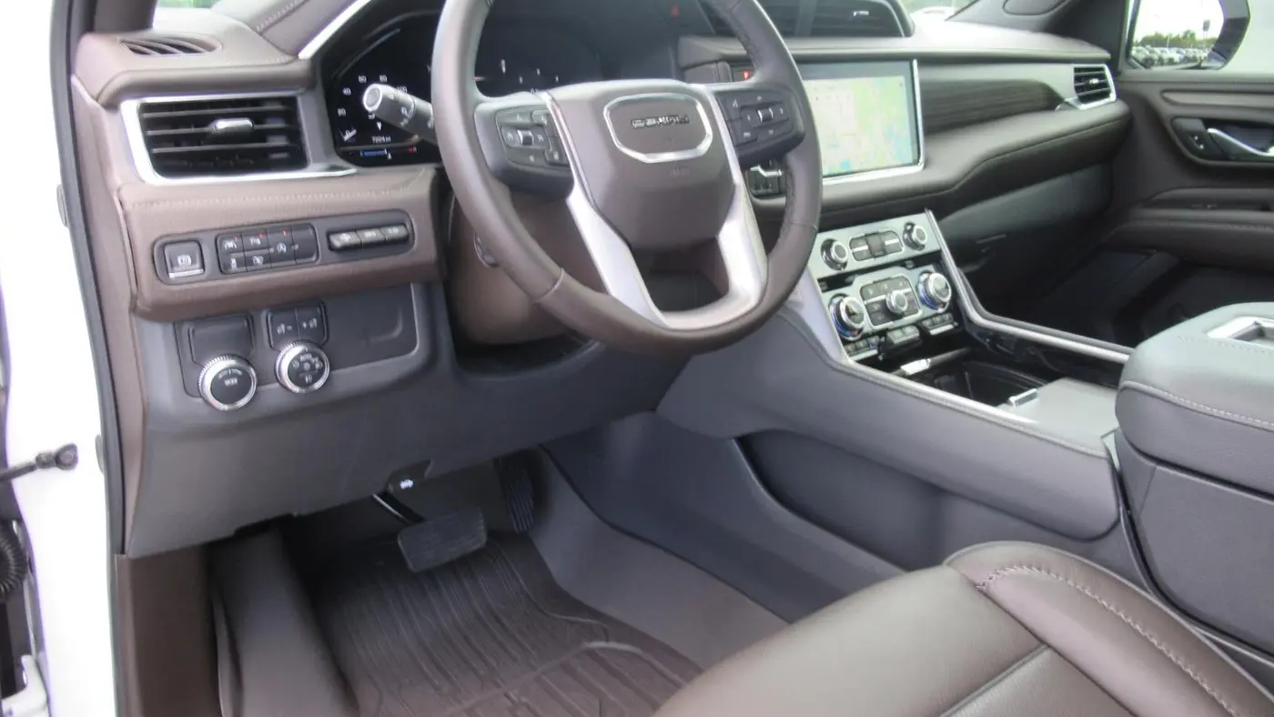 2024 GMC Yukon XL Denali