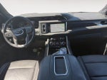 2024 Yukon XL Thumbnail 10