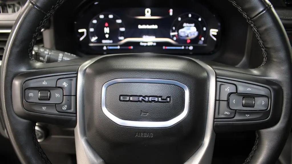 2024 GMC Yukon XL Denali