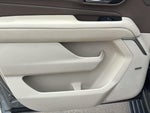 2024 Yukon XL Thumbnail 17
