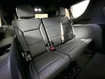 2025 Yukon XL Thumbnail 23