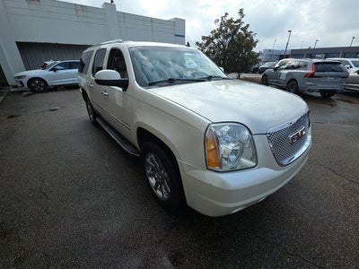 2013 GMC Yukon XL 4X2 Denali XL 4DR SUV