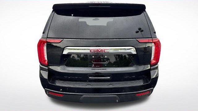 2022 GMC Yukon SLE