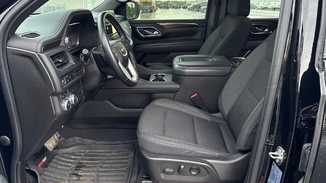 2022 GMC Yukon SLE