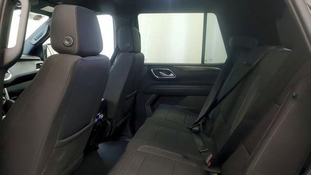 2023 GMC Yukon SLE