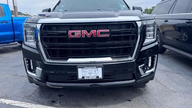 2023 GMC Yukon SLE